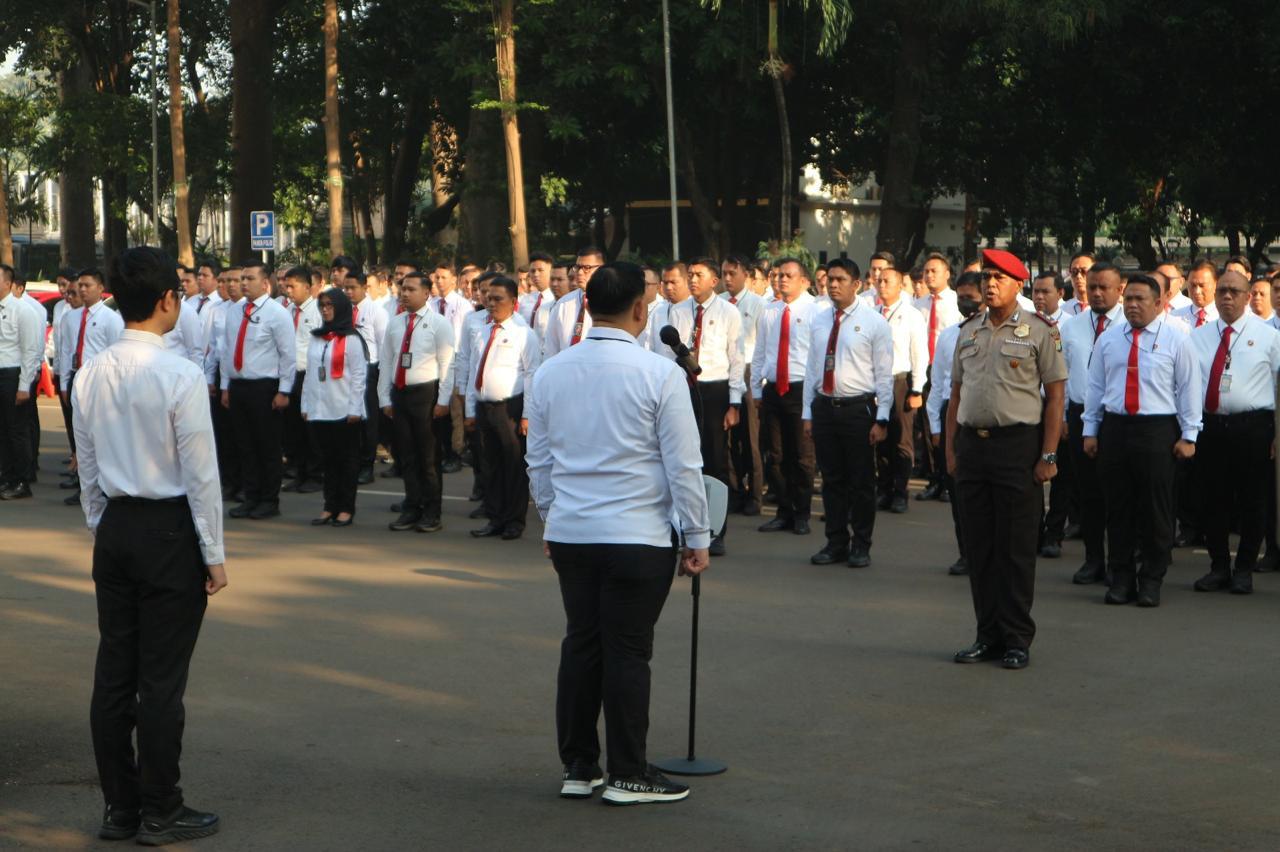 KEGIATAN UPACARA KENAIKAN PANGKAT PENGABDIAN PERSONEL DITRESKRIMSU POLDA METRO JAYA