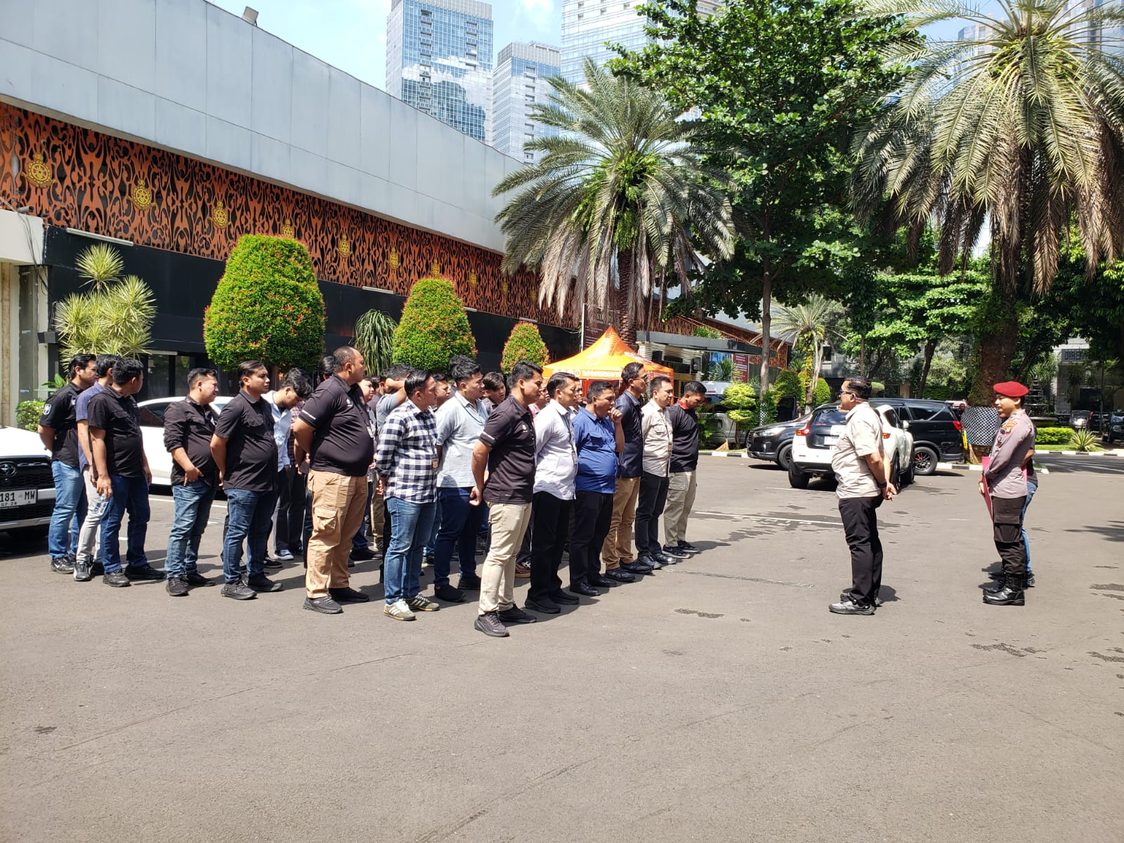APEL CADANGAN RIKSA MAKO DITRESKRIMSUS POLDA METRO JAYA DALAM RANGKA PAM UNRAS DI DPR RI